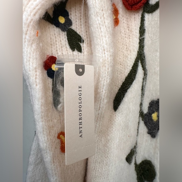 NWT Anthropologie Floral Appliqué Embroidered Cream Sweater Tunic Mini Dress - Picture 7 of 12